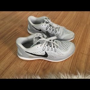 White/Grey Nike flex shoes size 7